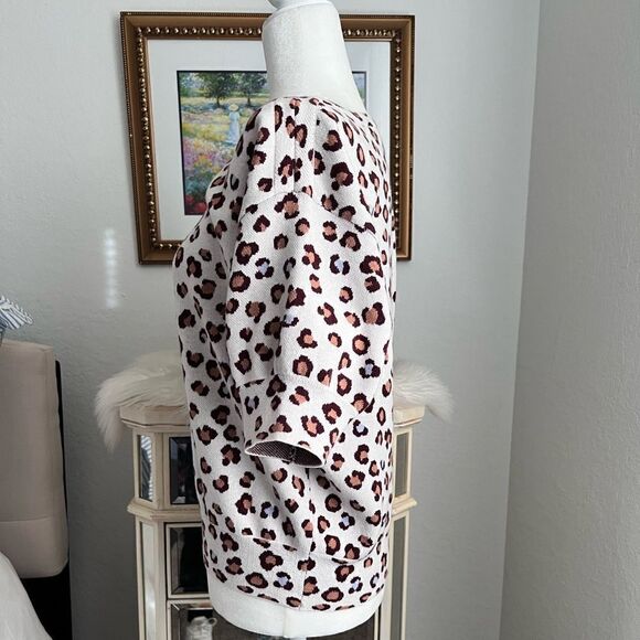 Ann Taylor Leopard print short  sleeve sweater shirt size S boat neckline - Picture 5 of 7